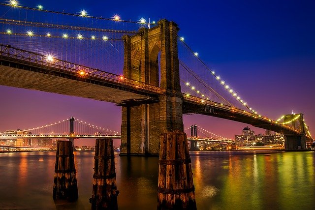 NEW YORK E ANTIGUA