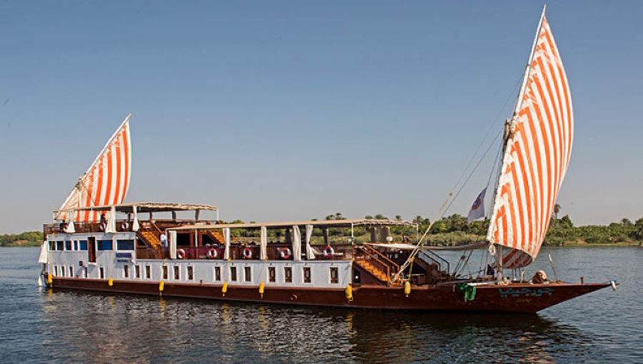 NAVIGAZIONE + CAIRO navigazione sul Nilo con barca a vela DAHABEYA solo 10 cabine